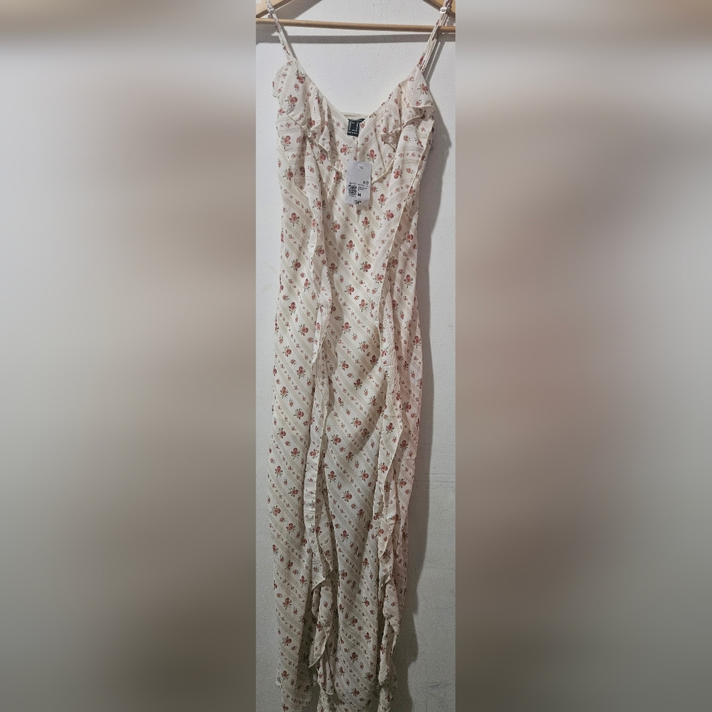 Forever 21 Cream Floral Maxi Dress